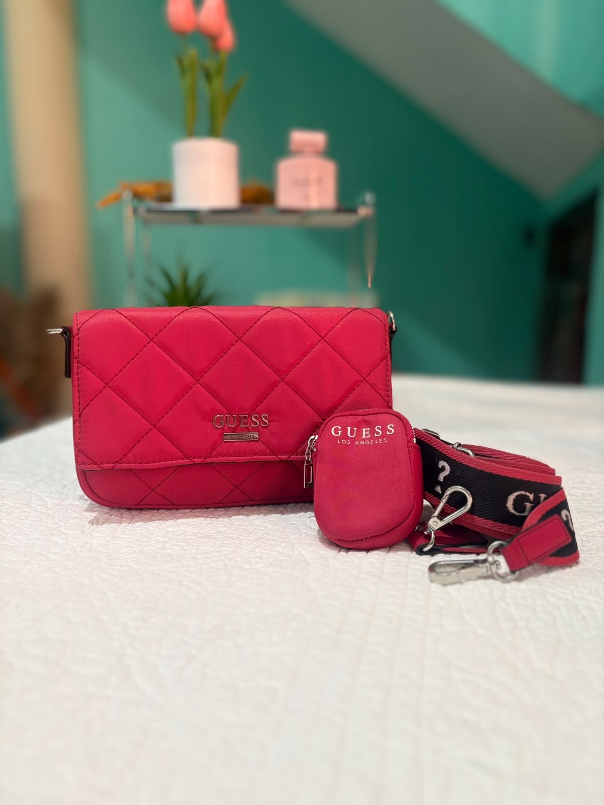CROSS BODY GUESS