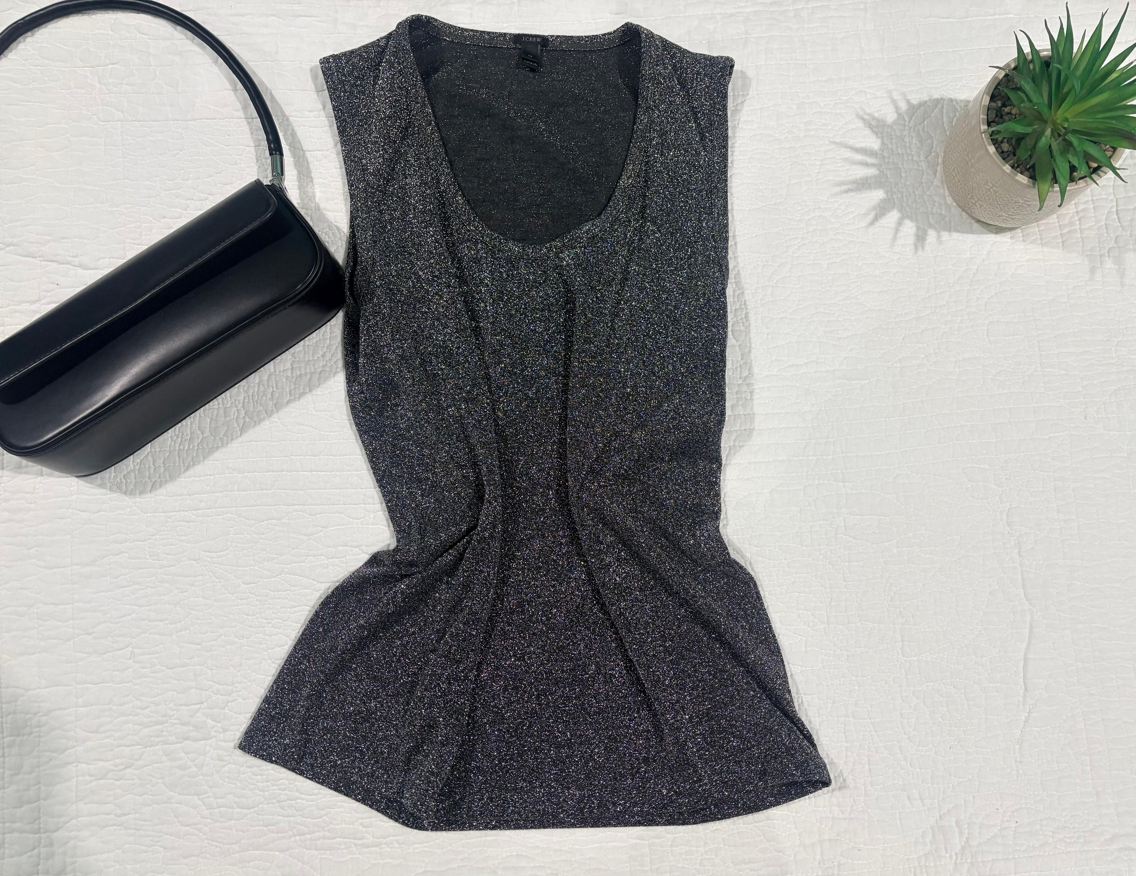 Blusa con destellos plateados